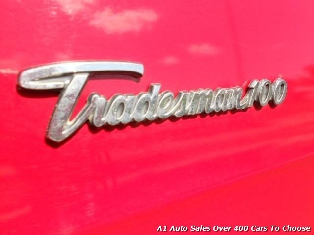 1973 Dodge tradesman B100 Sedan