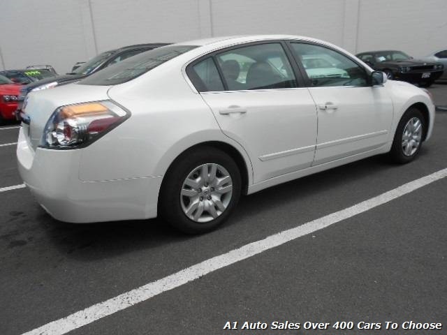 2012 Nissan Altima 2.5 Sedan