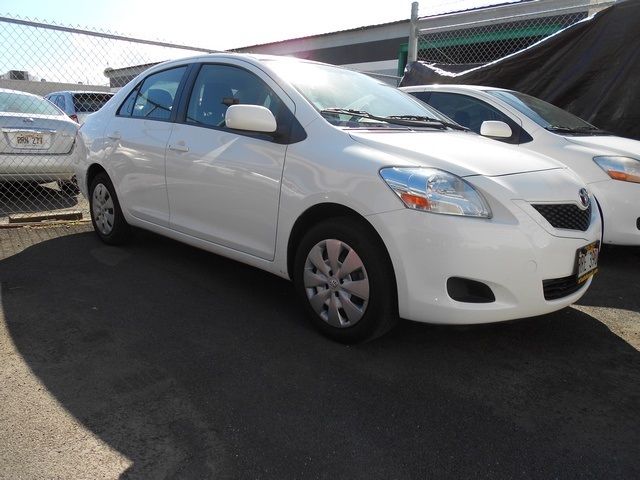 2012 Toyota Yaris Fleet Sedan