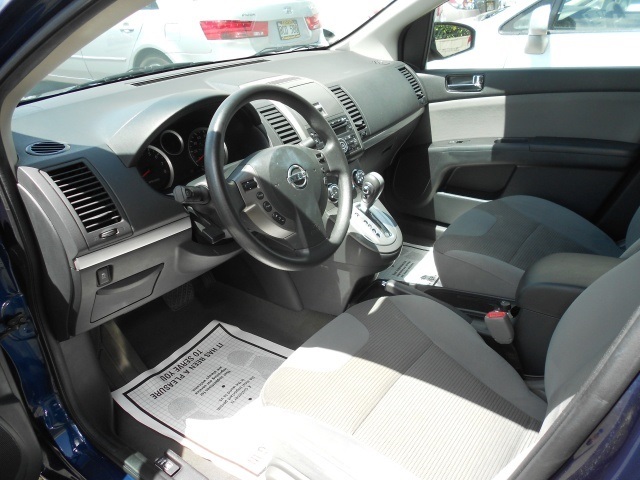 2012 Nissan Sentra 2.0 Sedan