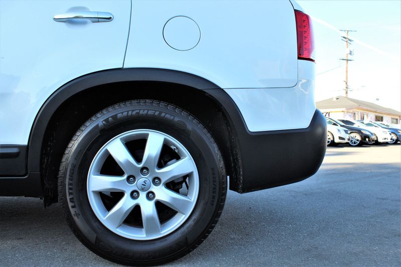 2012 Kia Sorento LX