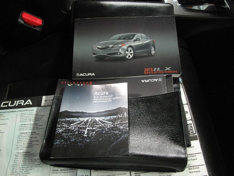 2013 Acura ILX Tech Pkg