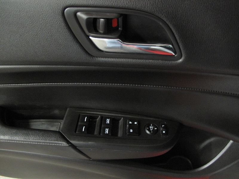 2013 Acura ILX Tech Pkg