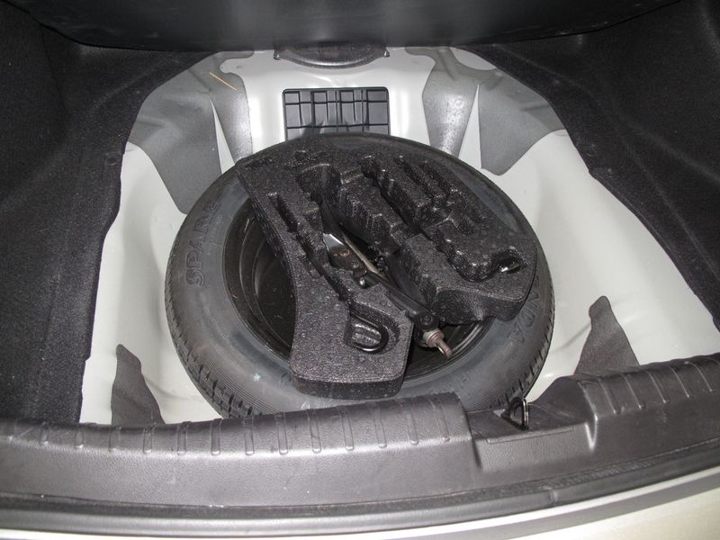 2013 Acura ILX Tech Pkg