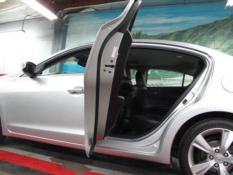2013 Acura ILX Tech Pkg