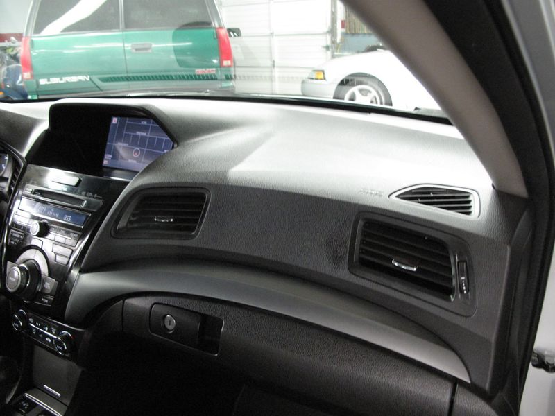 2013 Acura ILX Tech Pkg