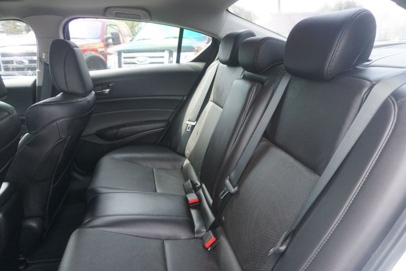 2013 Acura ILX Premium Pkg