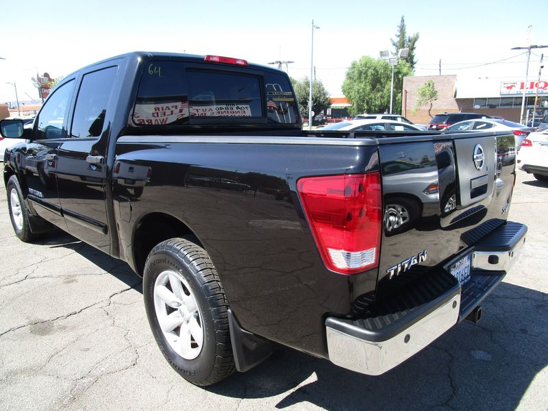 2012 Nissan Titan SV