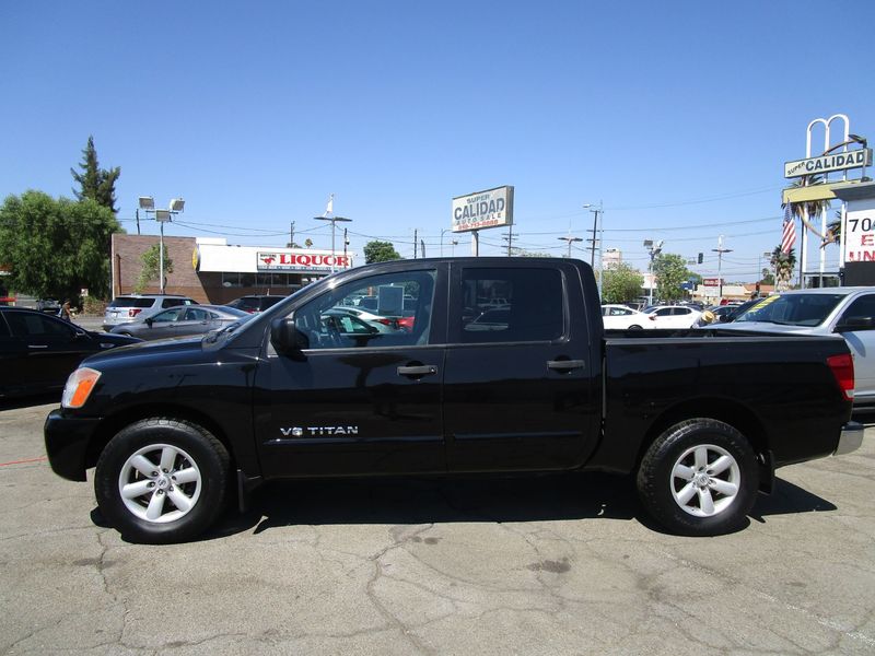 2012 Nissan Titan SV