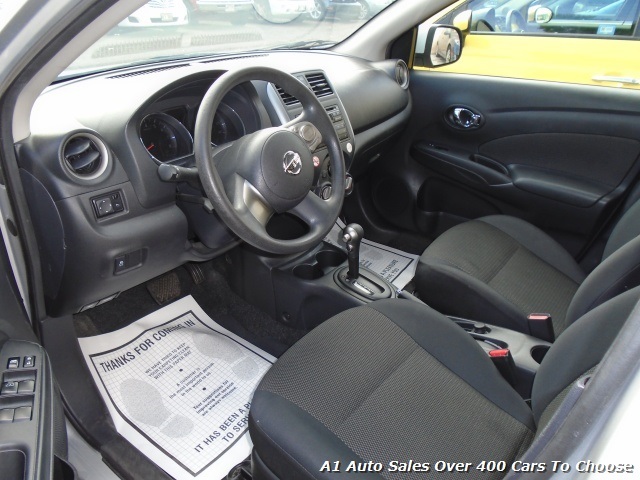 2013 Nissan Versa 1.6 S Sedan