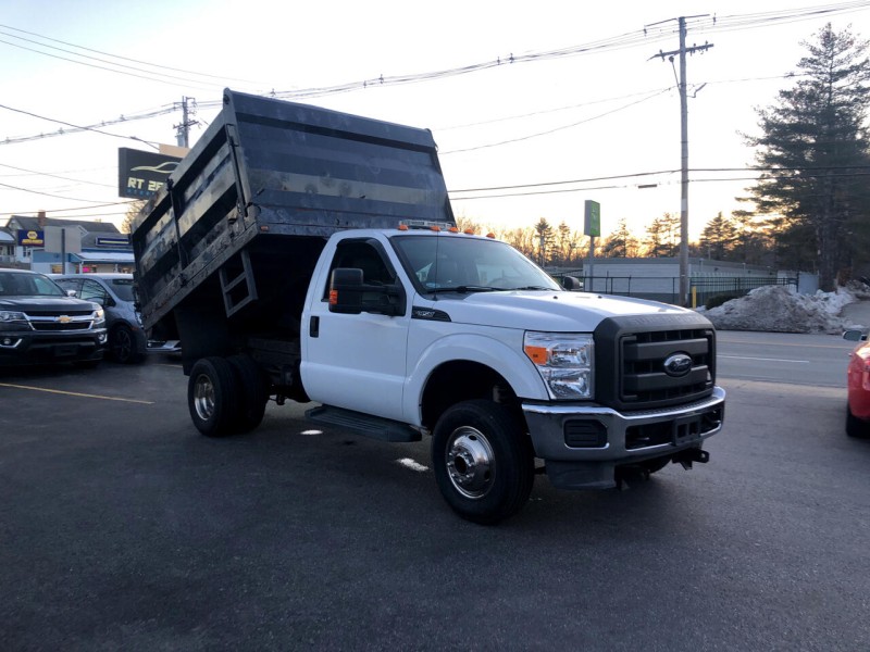 2012 Ford Super Duty F-350 DRW XL