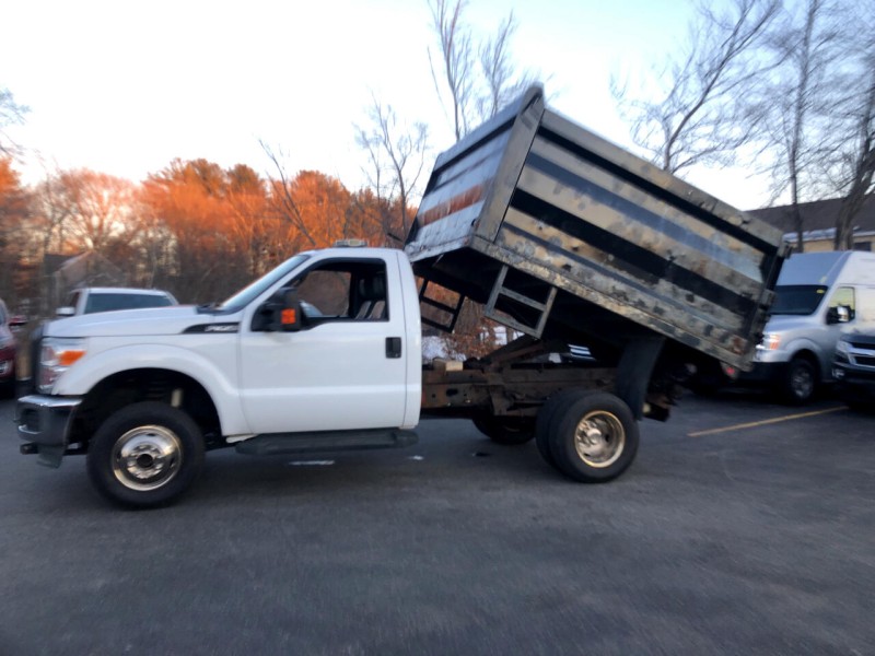 2012 Ford Super Duty F-350 DRW XL