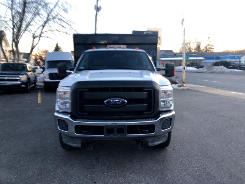 2012 Ford Super Duty F-350 DRW XL