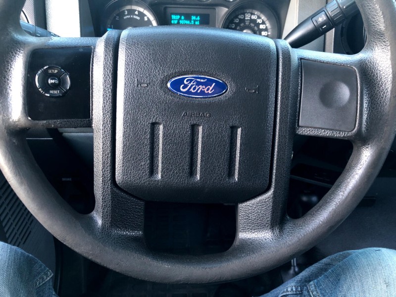 2012 Ford Super Duty F-350 DRW XL